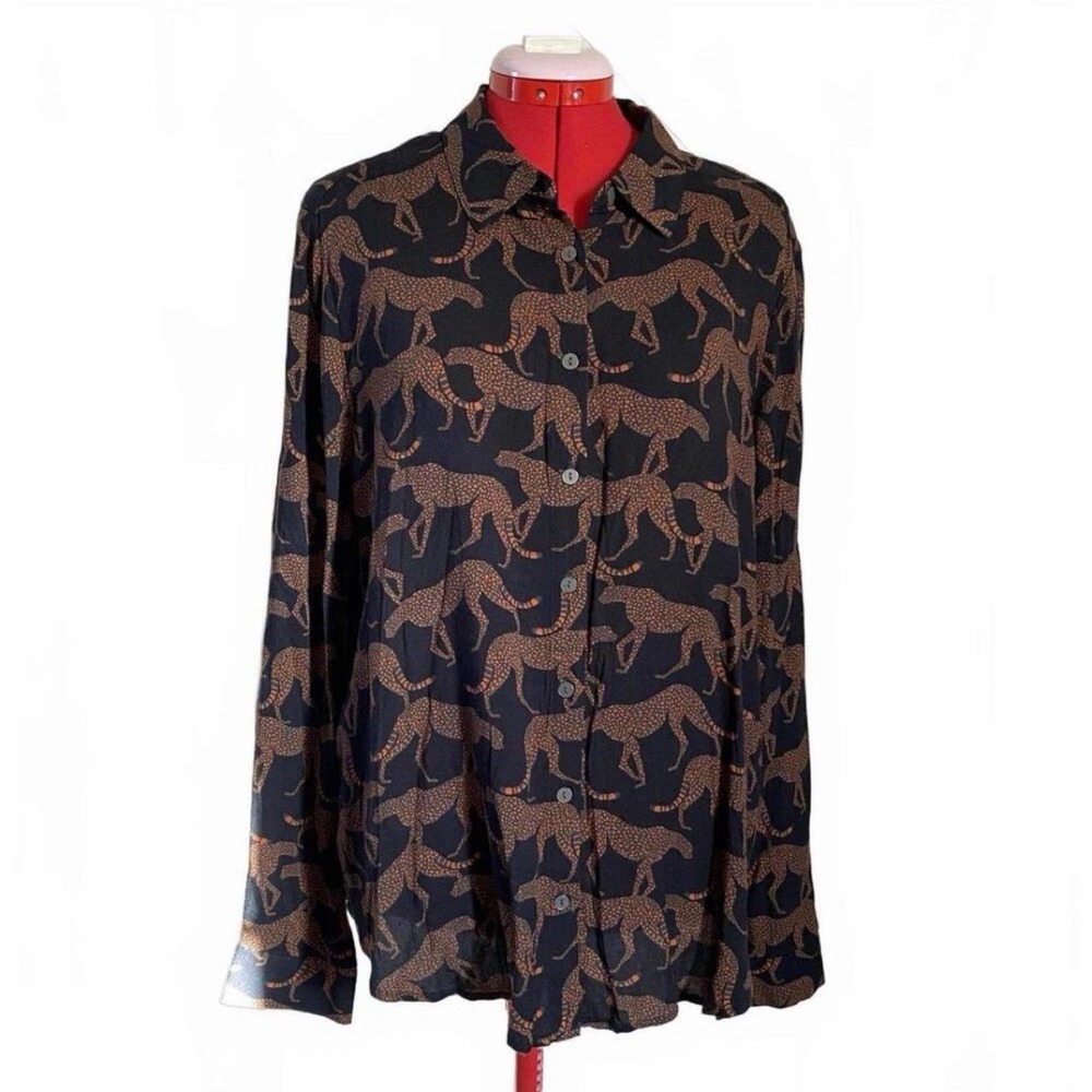 Anthropologie Jane & Delancey Cheetah Print Long Sleeves Button Front Blouse